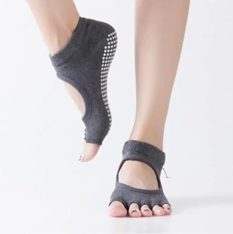VIVIAN PATTERSON Open-Back Half-Toe Grip Socks - Image 3